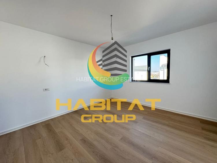 Casă individuală de v&acirc;nzare &acirc; 4 camere, 2 băi, teren 330 mp - 4