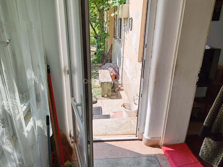 Casa 6 camere libera la vanzare zona Bartolomeu - 18