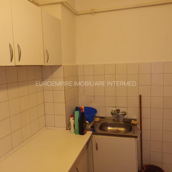 	Garsoniera de vanzare zona KM 5, decomandata, CENTRALA GAZ - 4