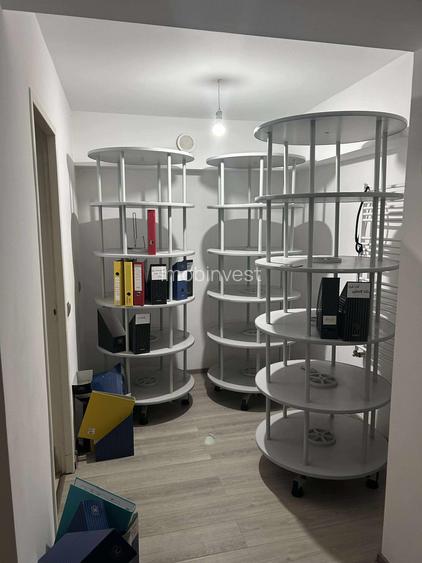 vand central spatiu de  8 plus 3 birouri birouri cu CF separat - 10