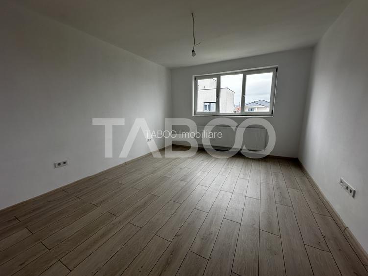 COMISION 0 -Apartament de vanzare 61 mpu 2 camere balcon orientare Sud - 2