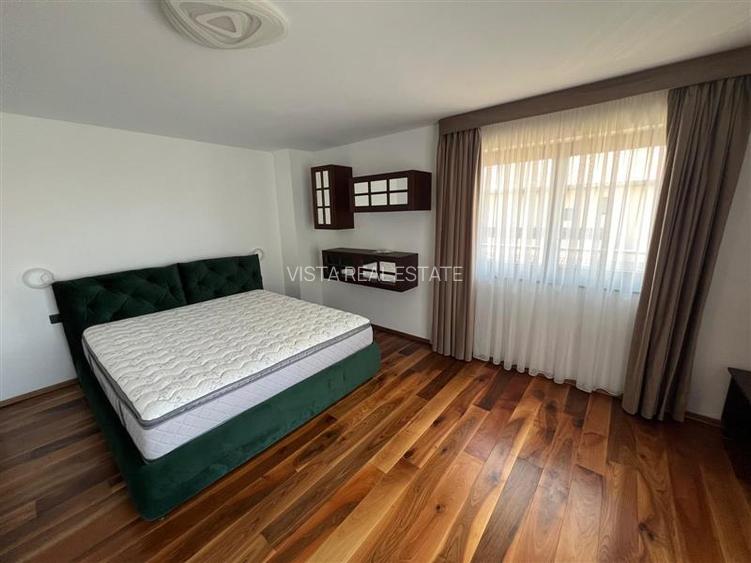 Vila de lux - 4 camere , teren 810mp teren,  Sanpetru - Brasov - 4