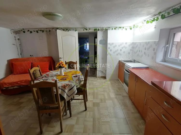 Apartament la casa, zona Sub Arini, 400 euro cu taxe incluse. - 4