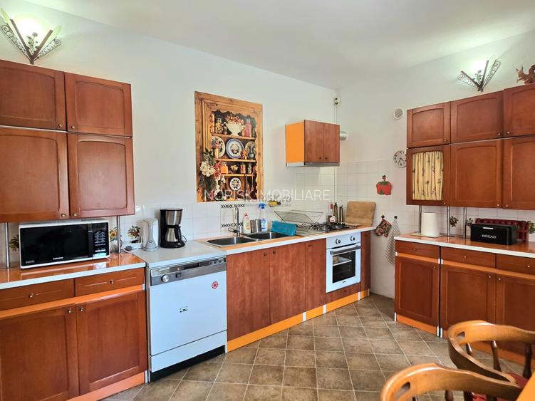 Refugiu de weekend sau business turistic, vila spatioasa, teren 1632 mp - 8