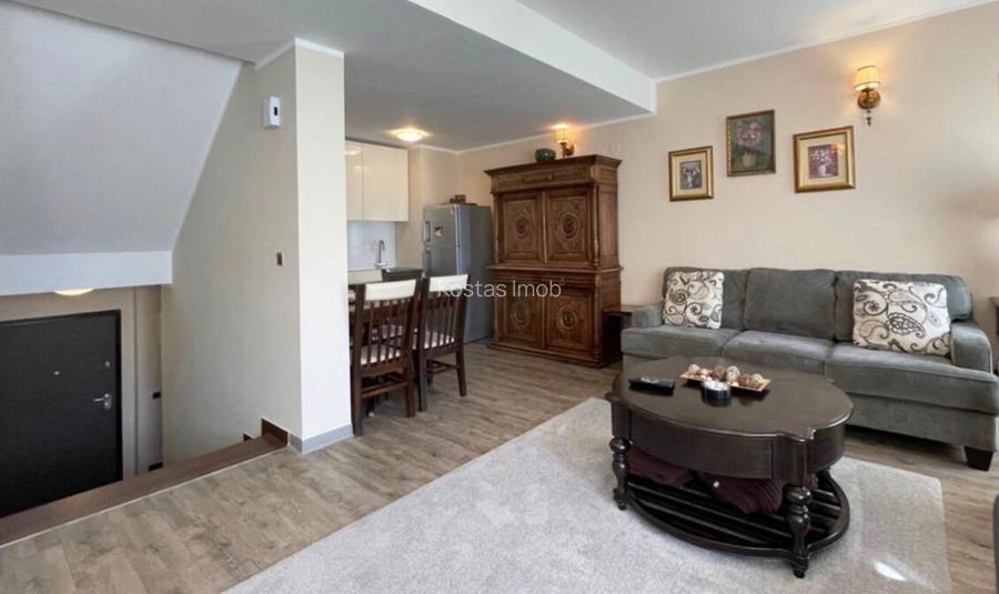 Apartament exclusivist de 2 camere 81 mp complex Silver Mountain Poiana Brasov - 2