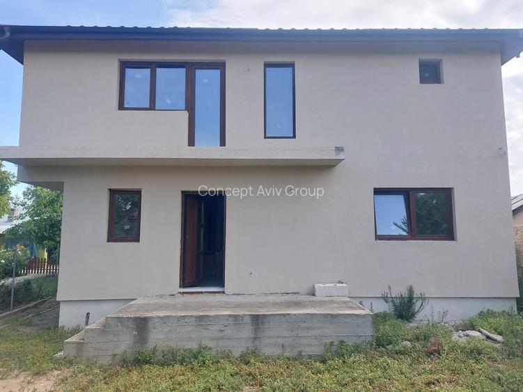 Mihailesti, Vila 7 camere - 8