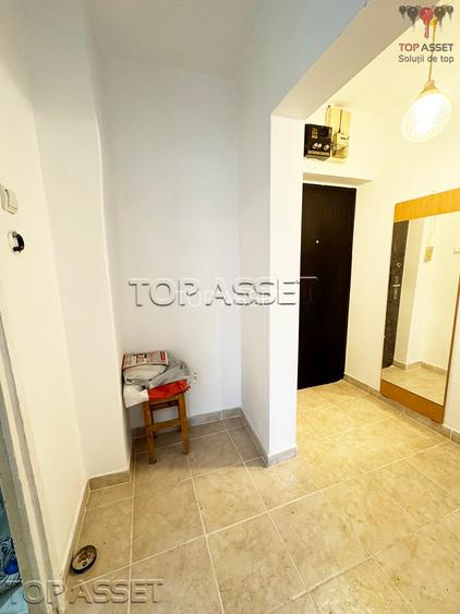 Doamna Ghica aproape de parc - 7