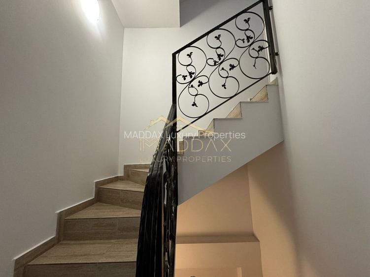 Vilă impresionantă *teren 1000mp // Erou Iancu Nicolae - 38