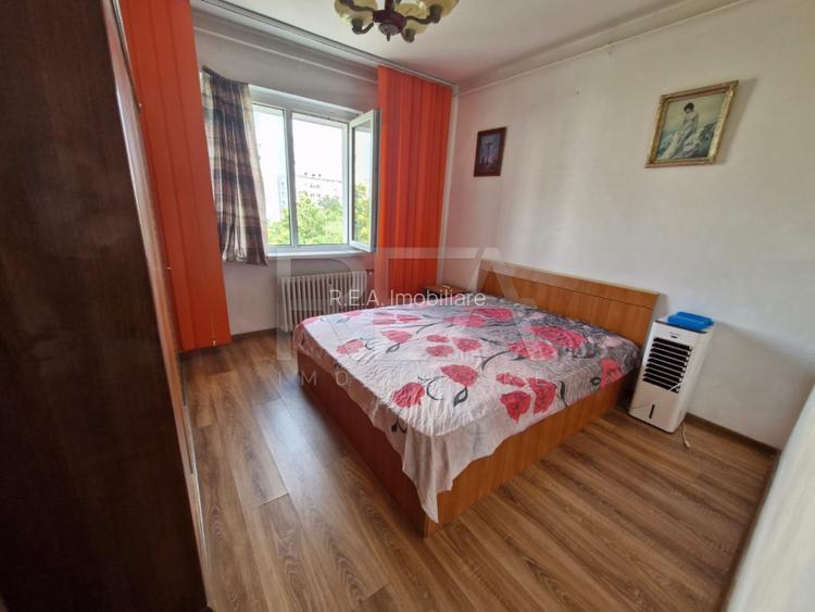 Apartament cu 3 camere in zona Dristor-Vitan - 9