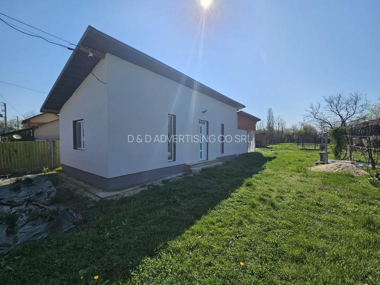 Comuna Mătăsaru , Sat Tetcoiu , Jud. Dambovita - Teren 2000 mp + Casa individual - 20