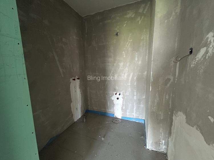 Apartament 3 camere , semidecomandat, semifinisat,  80 mp, zona Avram Iancu - 7