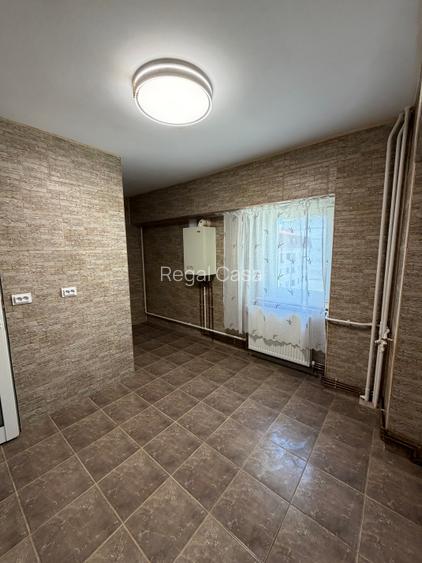 Vanzare 3 camere decomandat zona Nicolina - Pizza Nico - COMISION 0% - 15
