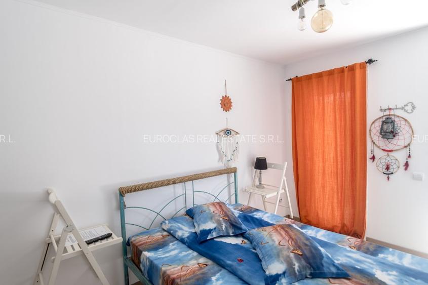 Exclusiv! Pensiune 6 camere - Vama Veche - Centru - 239.000 euro  (Cod E8) - 53