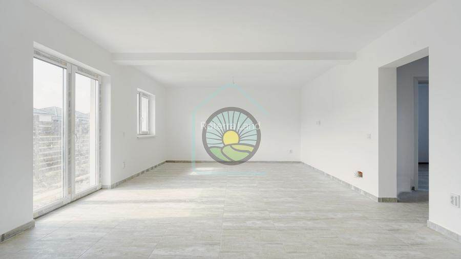 CASA  5 CAMERE IZVOR-TARLUNGENI - 4