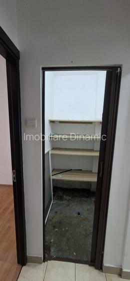 Apartament 3 camere decomandat zona Sud - 10