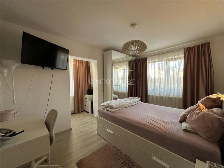 Apartament 3 camere balcon si parcare Strand - Belvedere - 9