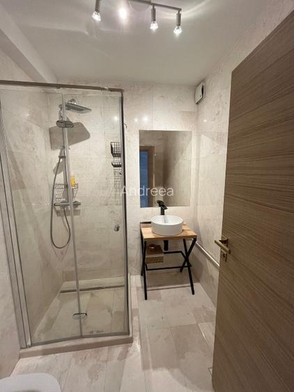 Vila P+1, 2 locuri parcare,, gradina, complex cu piscina - 11