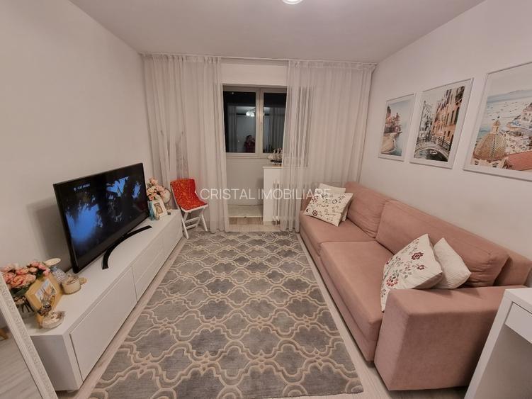 Vanzare apartament 2 camere Titan, complet amenajat, la 5 min metrou 1 Decembrie - 2