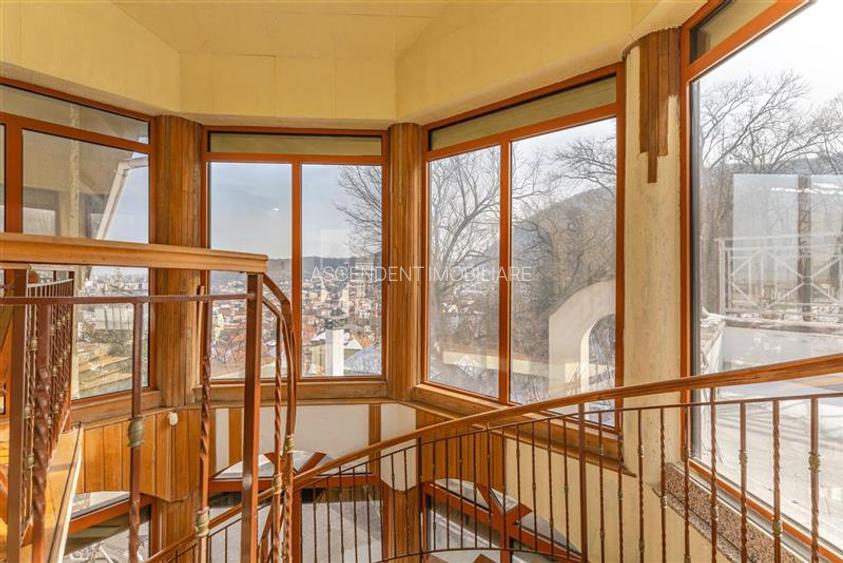 FILM! Castelariu: spectacol panoramic, locatie prestigioasa, exclusivist confort - 14