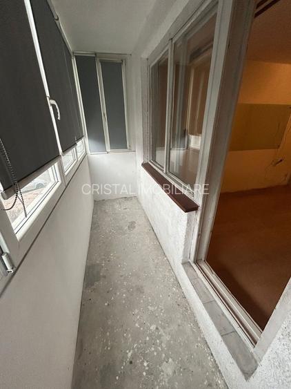 Vanzare apartament 2 camere in Titan-7 minute metrou, bloc 78 - 7