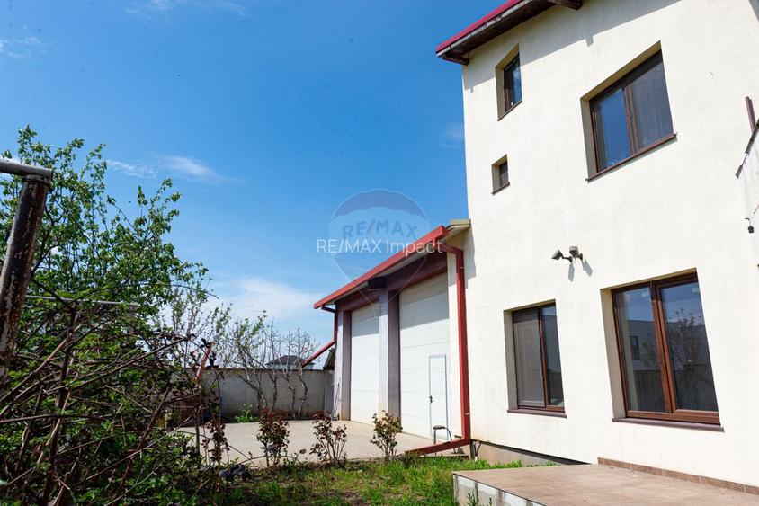 De vanzare proprietate speciala versatila | Casa + hala, teren 580mp - 18