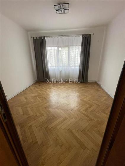 apartament 3 camere Piata Muncii, la 1 minut de gura de metrou, 90mp utili ,etaj - 11
