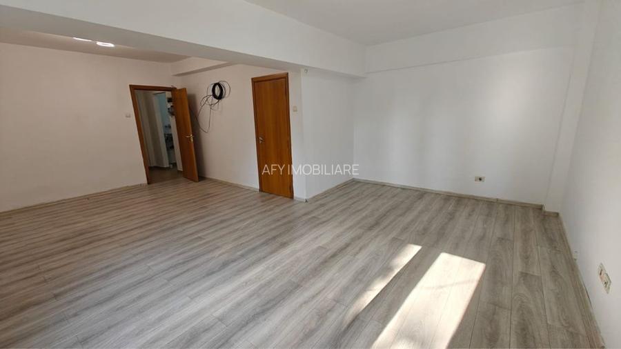 De vanzare Garsoniera, Universitate - Cismigiu sector 2 - 5