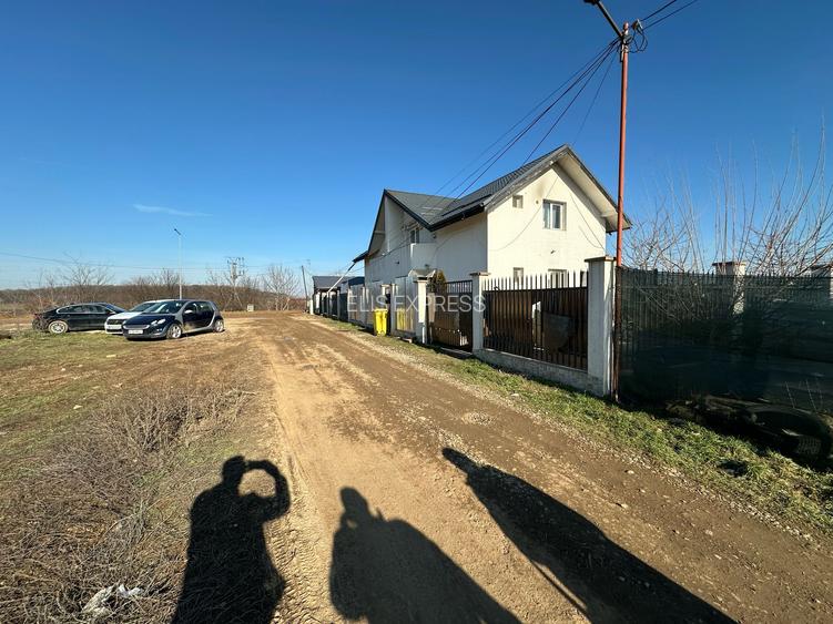 3368MP TEREN CONSTRUCTII MOGOSOAIA, APROAPE DE PRIMARIE, UTILITATI - 3