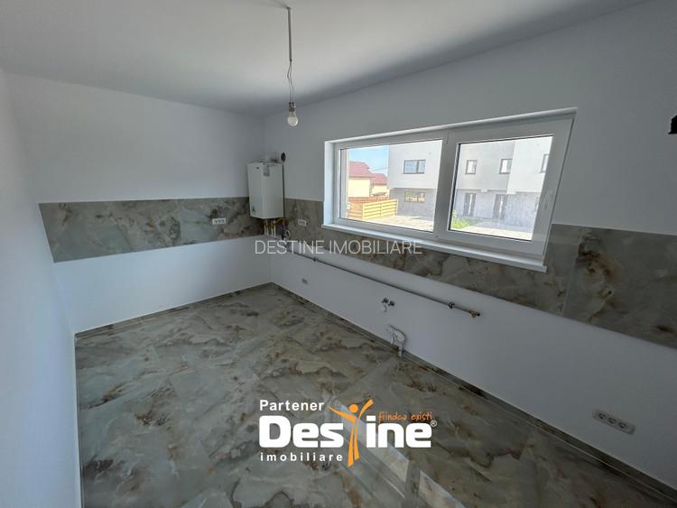 Casa Duplex 113mp 2 locuri de parcare si curte drum asfaltat Intabulata - 5