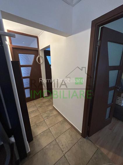 Apartament 3 Camere Deosebit – Cartier Tractorul - 16