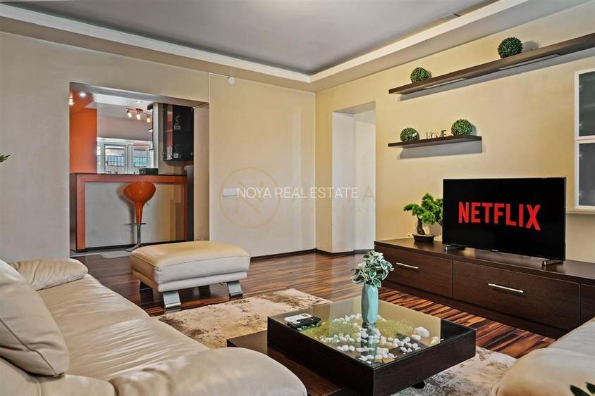 Vanzare Apartament  cu 4 camere zona Unirii - 4