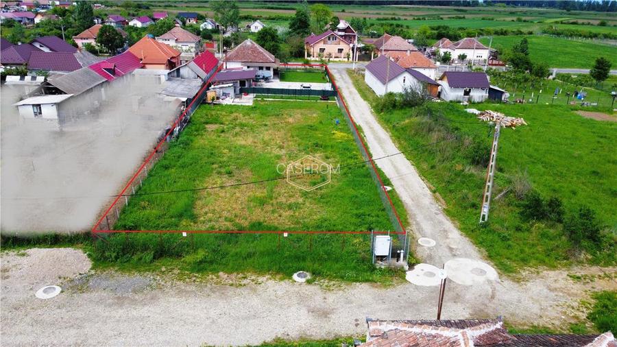 VIDEO | Casa cu teren generos si deschidere la 3 strazi | 10 minute de Satu Mare - 27