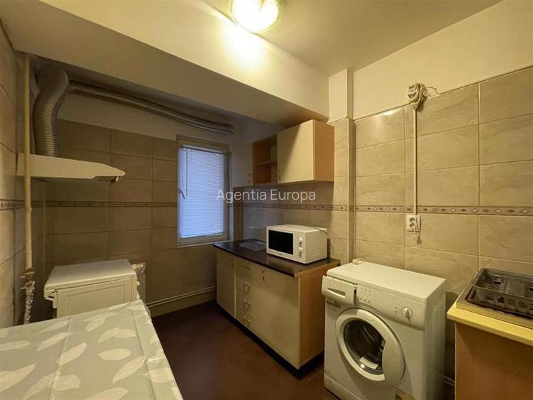 Garsoniera de inchiriat zona Centrala Tulcea - 3