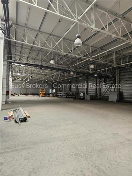Spatiu Industrial - 2700 mp - Productie - Depozitare - Office - 8