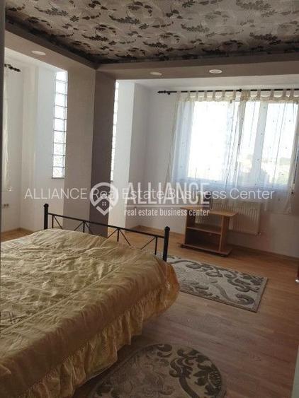 BULEVARDUL MAMAIA - Apartament de 3 camere in vila TERMEN REDUS! - 11