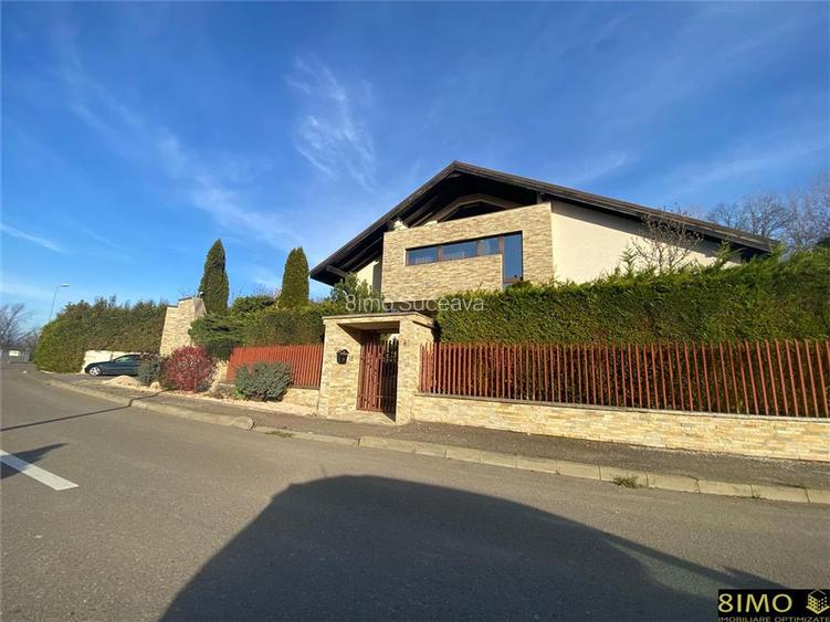 Vila spectaculoasa de vanzare pe strada Roma - 2