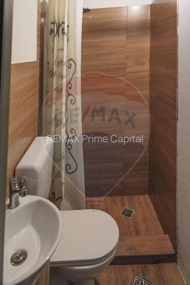 Casă de vânzare zona Bratca, 5 camere, 12 375 teren - 18