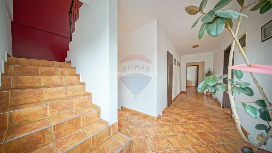 Spațiu comercial de 274mp de vânzare în zona Astra - 13