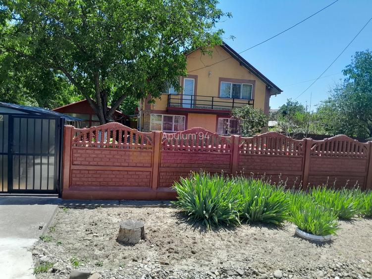 Movilita  (IL) - de vanzare casa 5 cam p+1 - 33