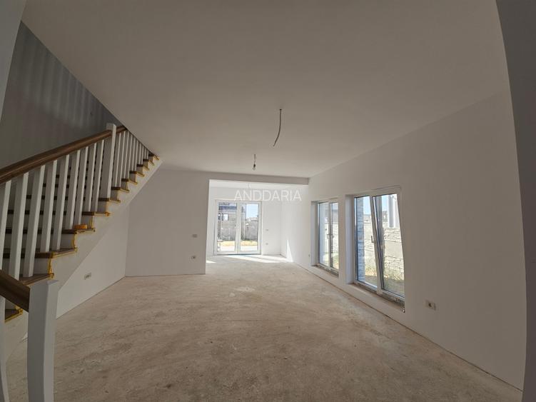 Duplex P+E in Mosnita cu utilitati si stada asfaltata - 2