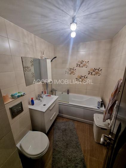 Aurel vlaicu-apartament 4 camere decomandat - 9