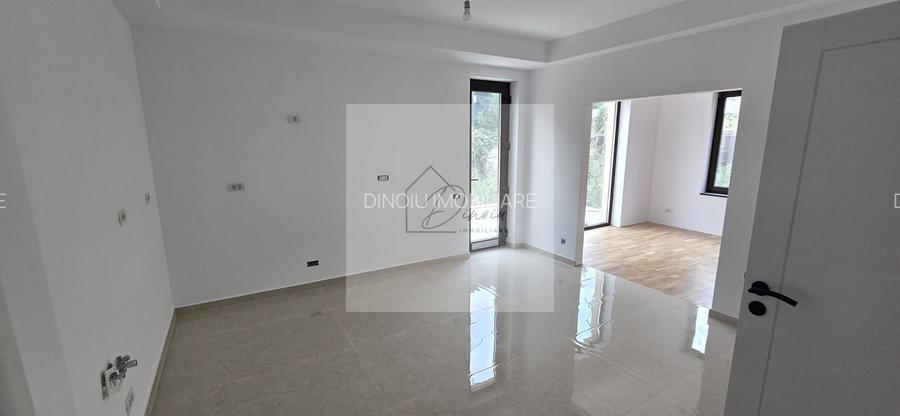 Vila 5 camere Otopeni I central - Parcul Unirii I finalizata I COM 0% - 40