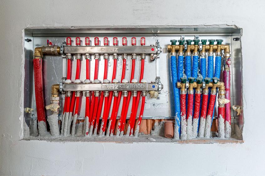 0% comision Case noi materiale de calitate zona Planoare-Bonas, Dezmir - 23