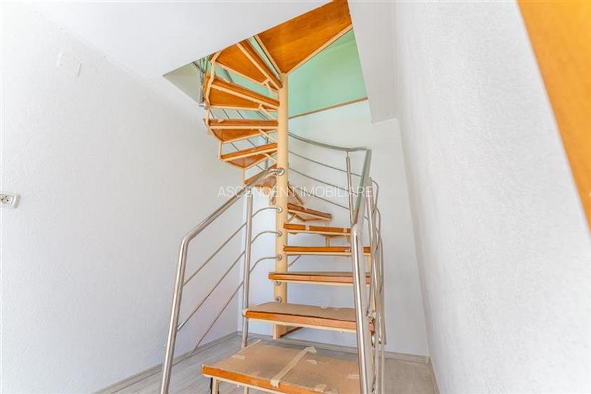 Clasa A, rezidential/ servicii/ investitional, 2.240 mp teren,Central,Halchiu,Br - 19