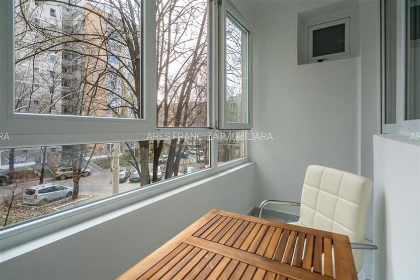 DRUMUL TABEREI - RAUL DORNA,3 CAMERE,61 MP,ETAJ 2,METROU 8 MINUTE - 17