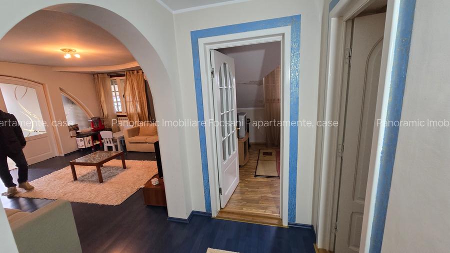 Vila de vanzare Petresti Crang - 48