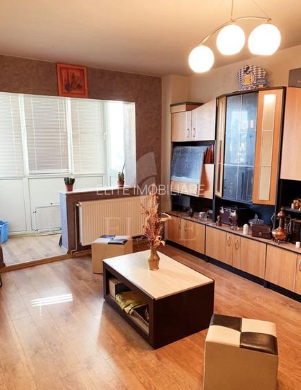 Apartament 2 camere în zona SIRENA - 11