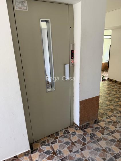Vanzare 3 camere decomandat zona Nicolina - Pizza Nico - COMISION 0% - 36