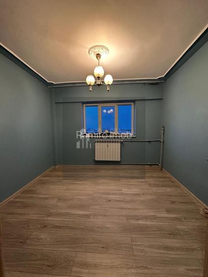 3 Camere Metrou Aparatorii Patriei - 14