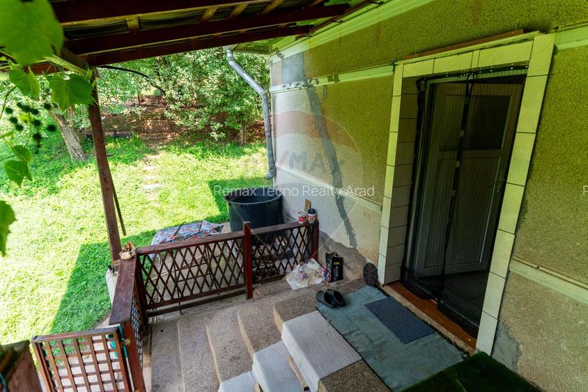 Casă / Vilă cu 3 camere de vânzare - 25